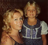 Hidi and Mom